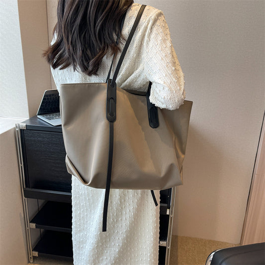 Sac Femme Grand Format Nylon